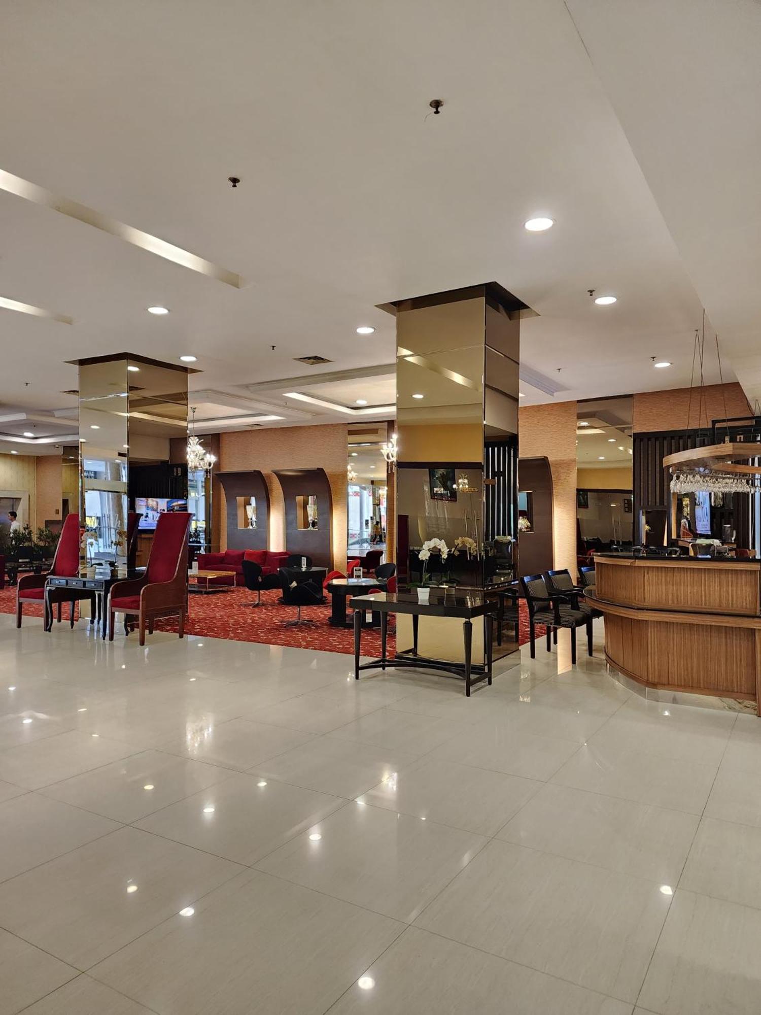 Nemuru Grand Serpong Panunggangah 外观 照片