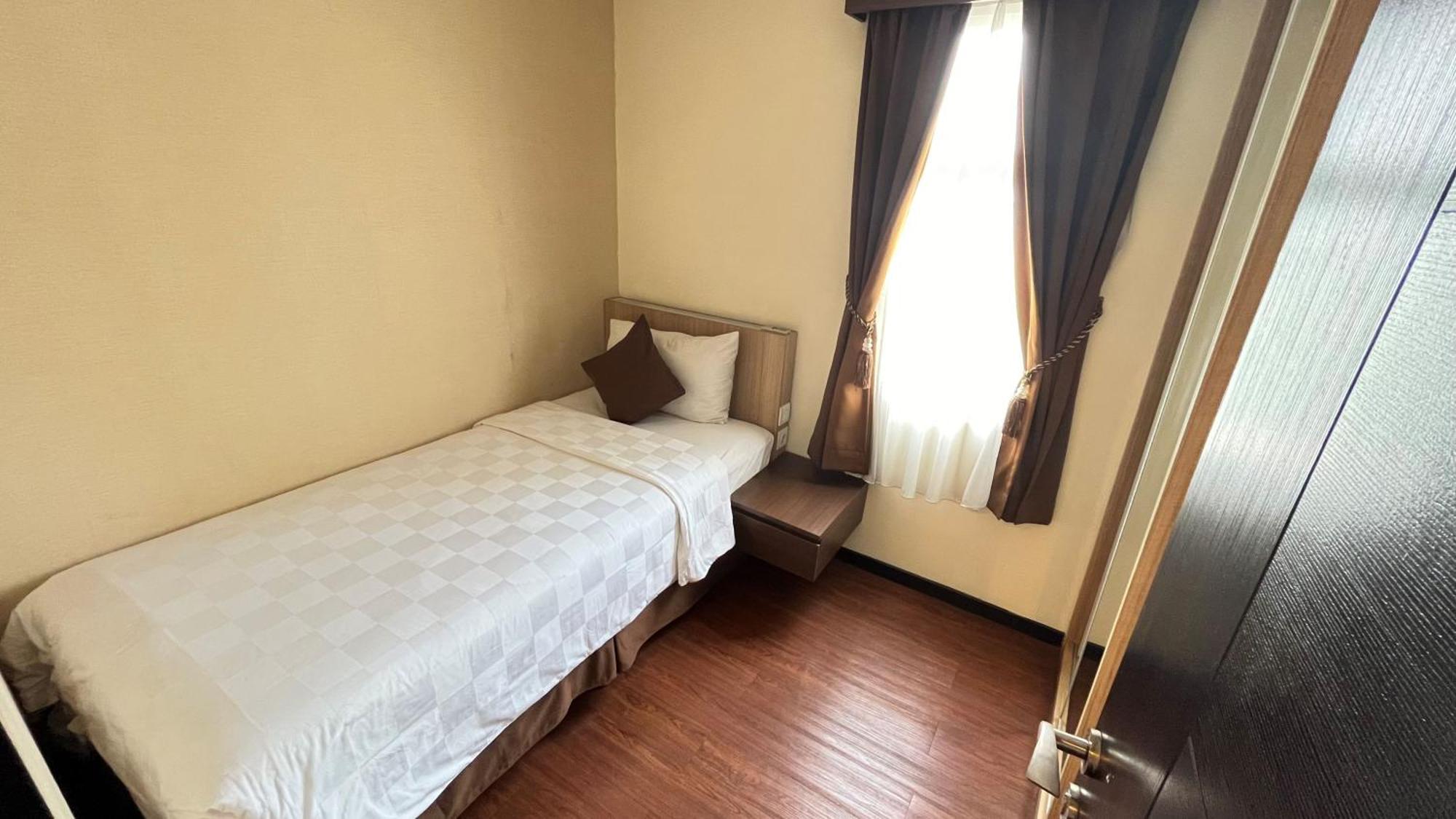 Nemuru Grand Serpong Panunggangah 外观 照片